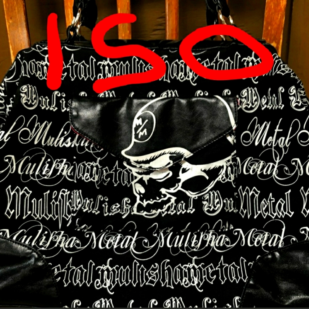 ISO WTB WTT LMK IF YOU HAVE METAL MULISHA PURSE